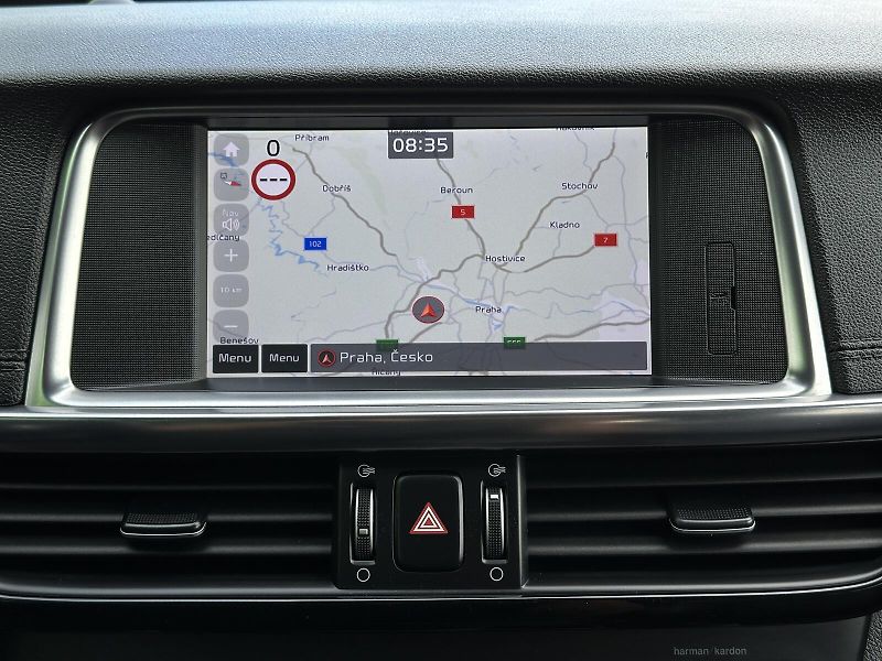Kia Optima GT 2.0TGDi H-Matic Sportswagon - fotka 39 z 57