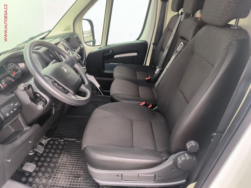 Peugeot Boxer (2021) 2.2HDi L4H2, 1.maj,ČR, 121kW - fotka 20 z 23