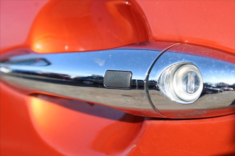 Kia Sportage 2,0 CVVT  ČR,4x4,AUTOMAT - fotka 27 z 31