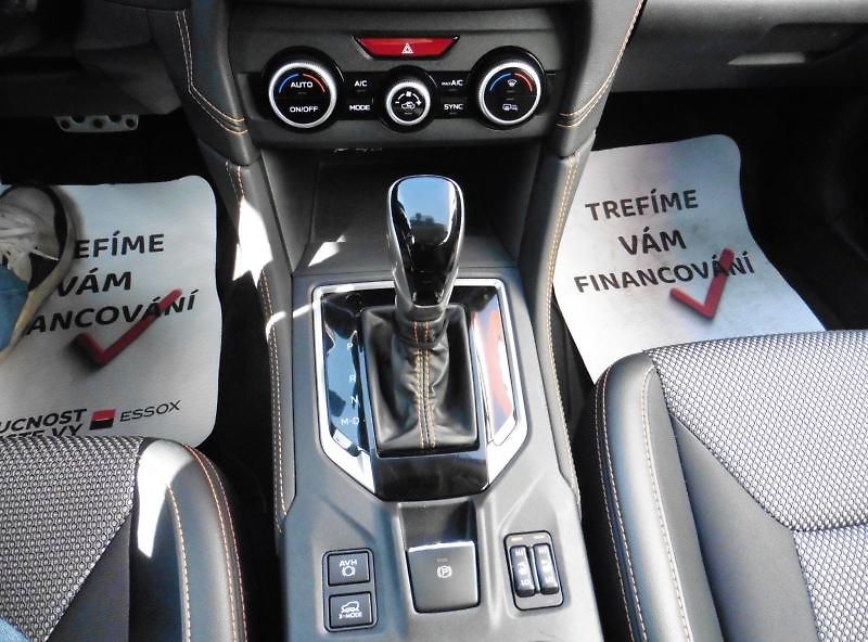 Subaru XV 2,0 Exclusive AWD A/T, EyeSigh - fotka 14 z 18