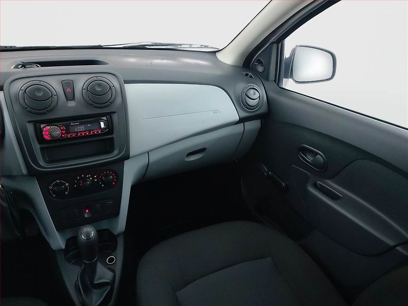 Dacia Sandero (2014) 1.2 16V, po STK, plně pojízdný - fotka 8 z 13