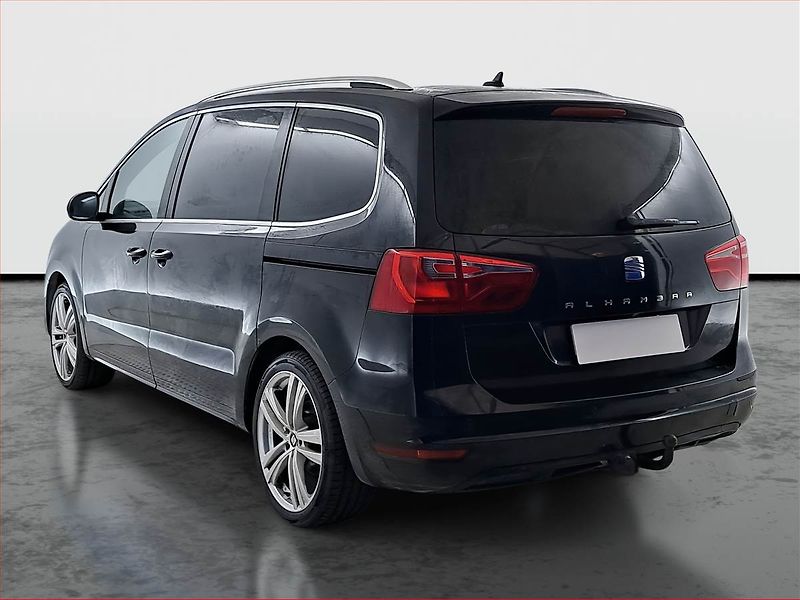Seat Alhambra (2012) 2.0 TDI, Automat, 7 míst, Navi - fotka 4 z 21
