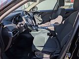 Jaguar F-Pace (2016) 2.0D 4x4, ČR, AT, navi, bixen - náhled 10