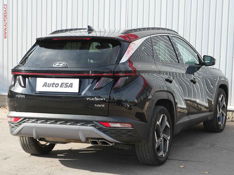 Hyundai Tucson (2021) 1.6TGDi HEV 4x4, 1.maj,ČR - fotka 4 z 27