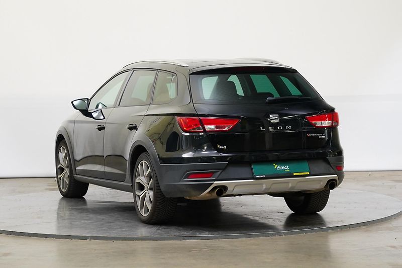 Seat Leon - fotka 7 z 27