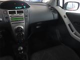 Toyota Yaris (2009) Cool 1.33 Dual VVT-i - náhled 8
