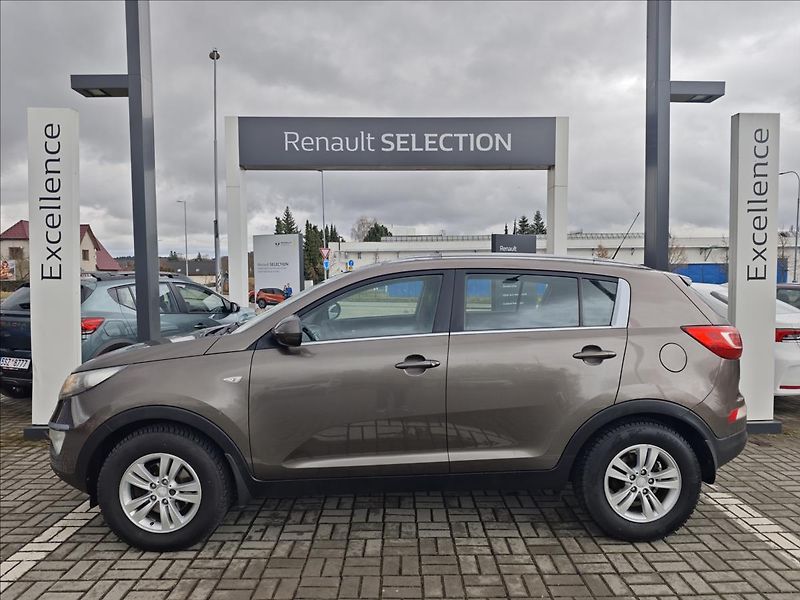 Kia Sportage 1,7 CRDi  Comfort PLUS - fotka 3 z 19