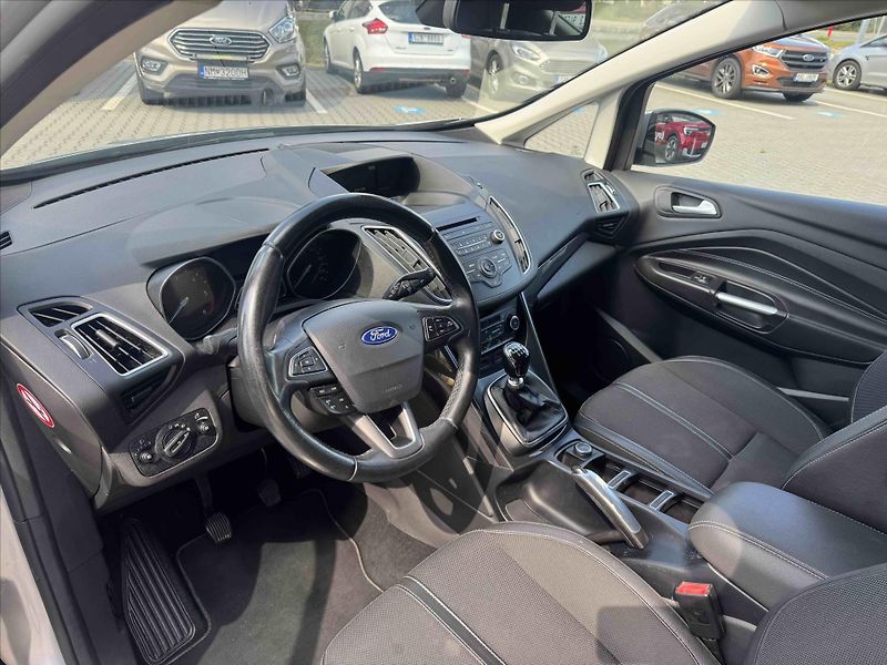 Ford C-MAX 1,5 Duratorq TDCi  Titanium Co - fotka 9 z 17