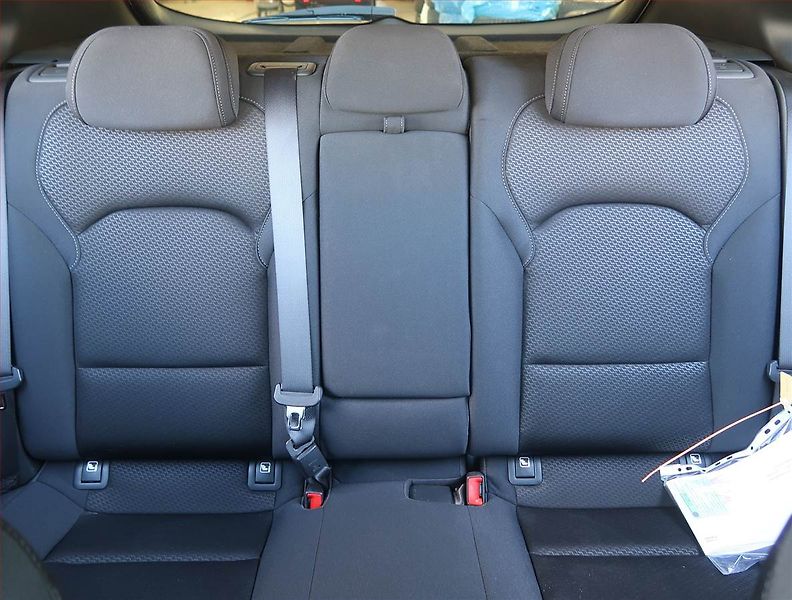 Hyundai i30 (2018) 1.4 CVVT, Serv.kniha, Tempomat - fotka 10 z 18