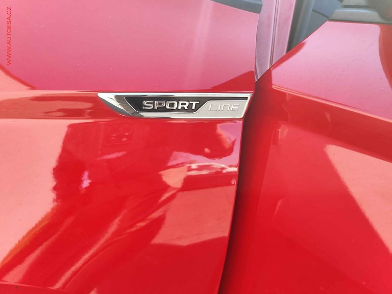 Škoda Karoq (2019) 2.0 TSi 4x4, SportLine, DSG - fotka 32 z 33