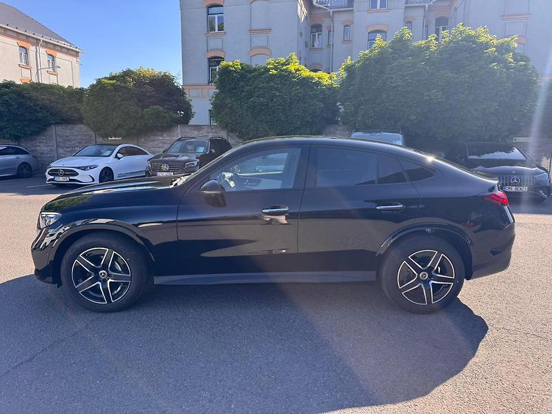 Mercedes-Benz GLC (2026) 220 d 4MATIC kupé - fotka 4 z 24