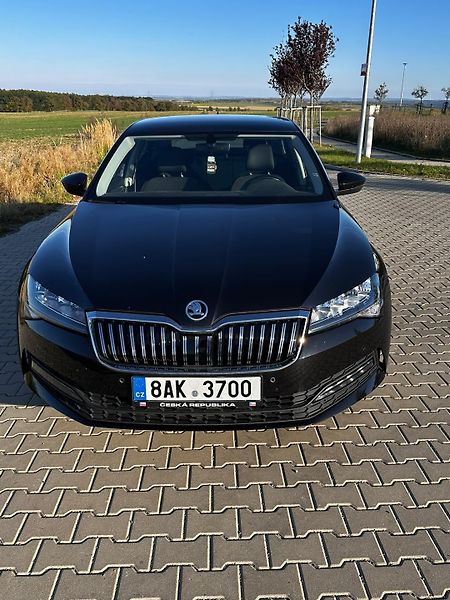 Škoda Superb (2020) - fotka 4 z 10