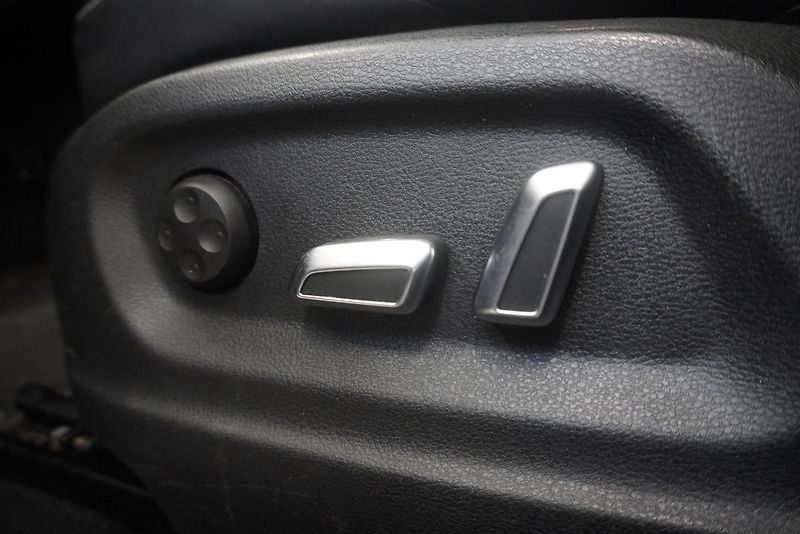 Audi SQ5 3.0 TDi QUATTRO AUTOMAT - fotka 27 z 39