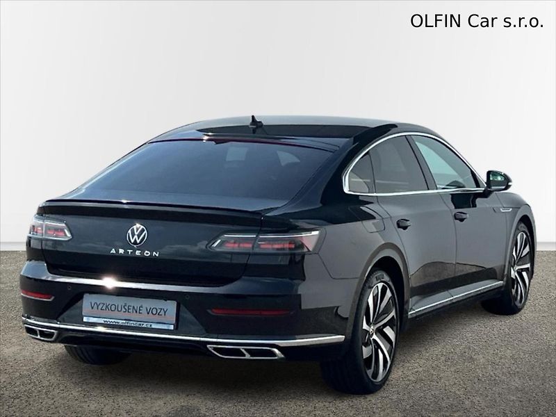 Volkswagen Arteon 2,0 TDi 110kW 7DSG R-line - fotka 2 z 26