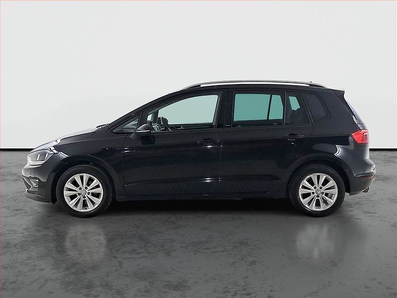 Volkswagen Golf Sportsvan (2016) 1.2 TSI, Tempomat - fotka 3 z 19