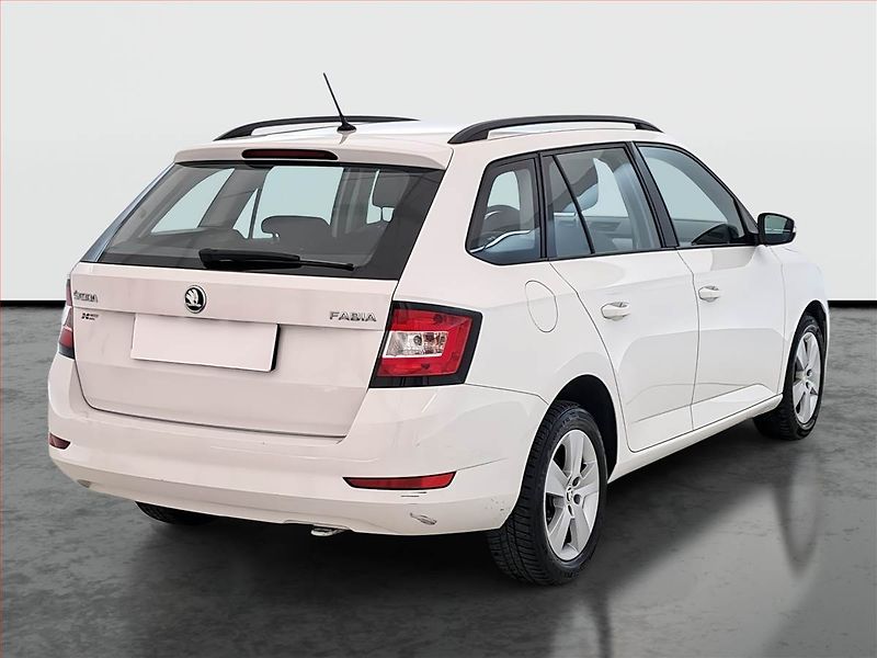 Škoda Fabia (2018) Ambition 1.0 TSI, Serv.kniha - fotka 5 z 18