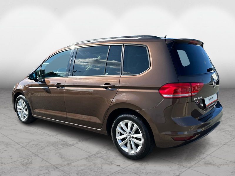 Volkswagen Touran 1.6 TDI Comfortline 7 míst - fotka 4 z 21