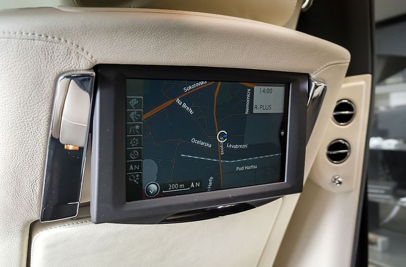Rolls-Royce Ghost Professional/Ventilace/TopView - fotka 11 z 20