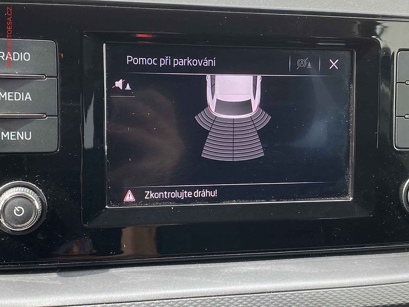 Škoda Scala (2019) 1.0 TSi, Ambition, TZ - fotka 15 z 16