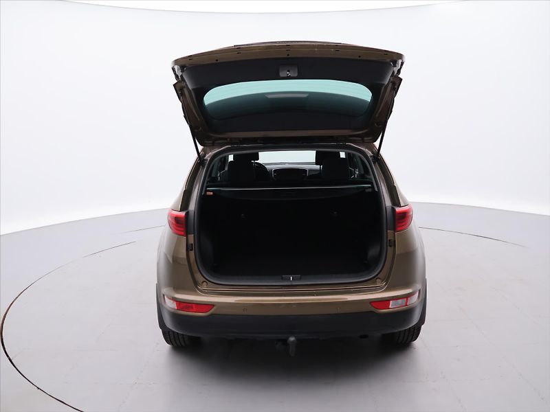 Kia Sportage 2,0 CRDI 136kW Aut. 4x4 CZ DPH - fotka 9 z 28