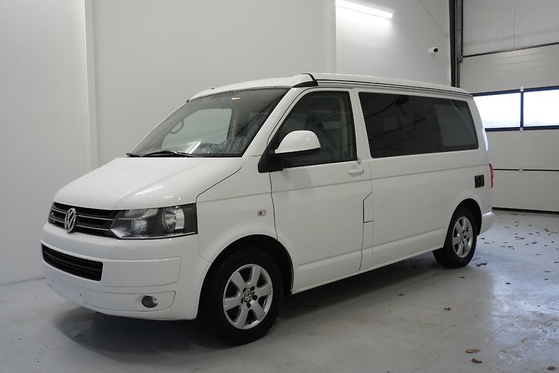 Volkswagen Transporter 2.0TDi CALIFORNIA kuchyň/spaní - fotka 1 z 37