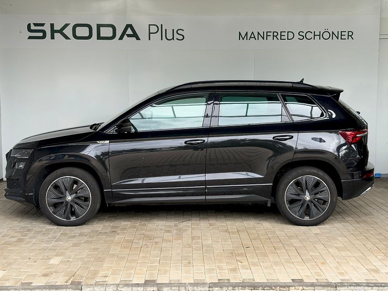 Škoda Karoq (2023) Sportline 1.5 TSI / 110 kW DSG - fotka 3 z 28