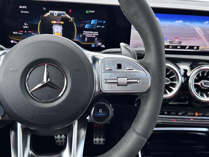 Mercedes-Benz Třídy A 35 AMG 4M EDITION 55 - fotka 12 z 29