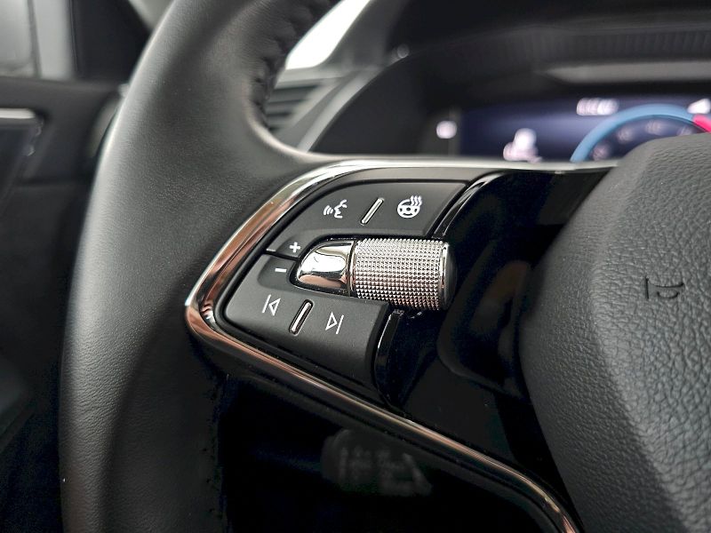 Škoda Superb (2022) 2.0TDi 147kW 4X4 DSG SCOUT - fotka 9 z 34