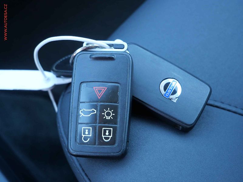 Volvo V70 (2008) 2.4 D5, AC, temp - fotka 14 z 14
