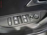 Peugeot 2008 (2021) 1.2 PT, 2.maj,ČR, servis - náhled 18
