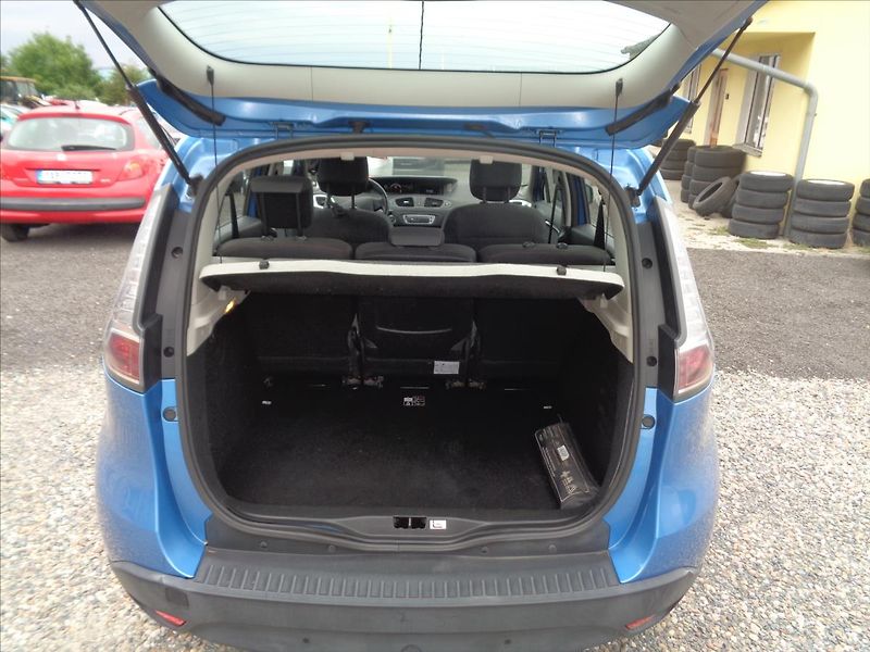 Renault Grand Scénic 1,2 - fotka 12 z 19