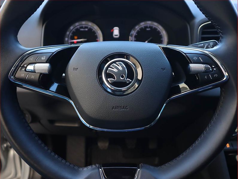 Škoda Karoq (2022) Ambition 2.0 TDI - fotka 21 z 23