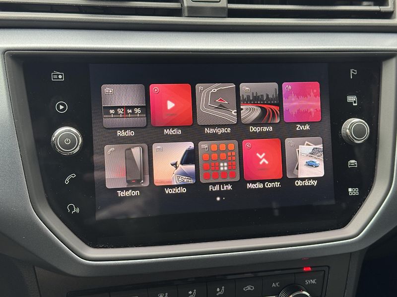 Seat Arona (2019) 1.0TGi MAN CNG, Style, FullLED - fotka 27 z 48