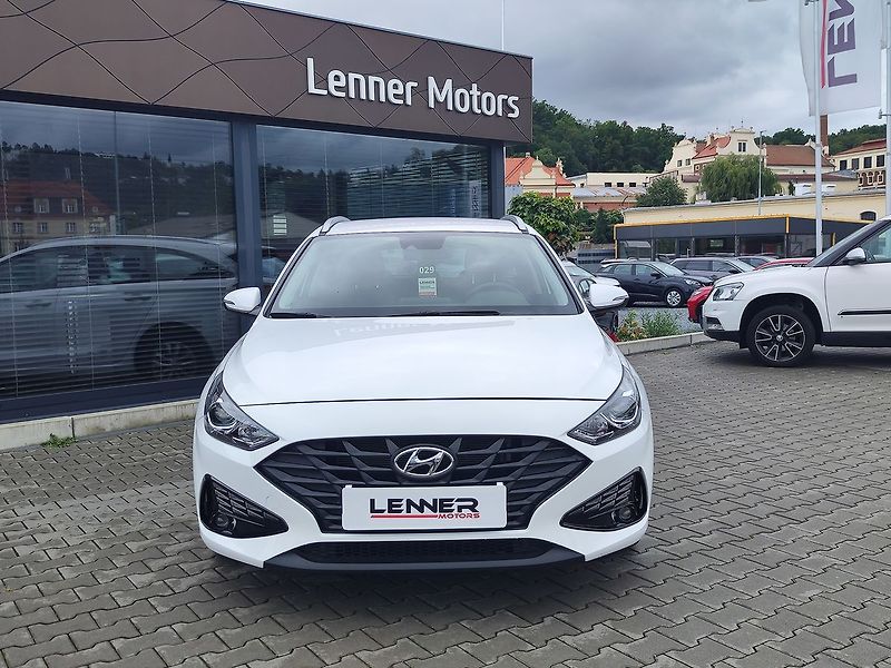Hyundai i30 1.0 T-GDI/88kW Comfort - fotka 2 z 27