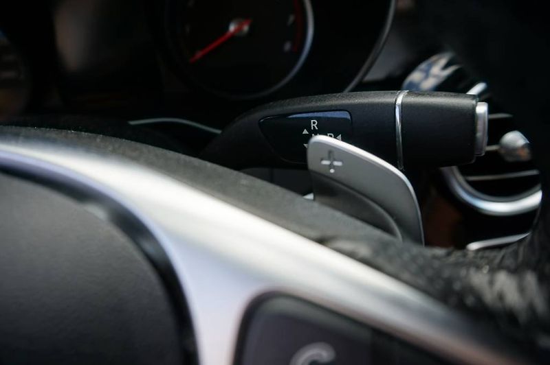 Mercedes-Benz Třídy C (2017) C 400 4 MATIC - fotka 28 z 37