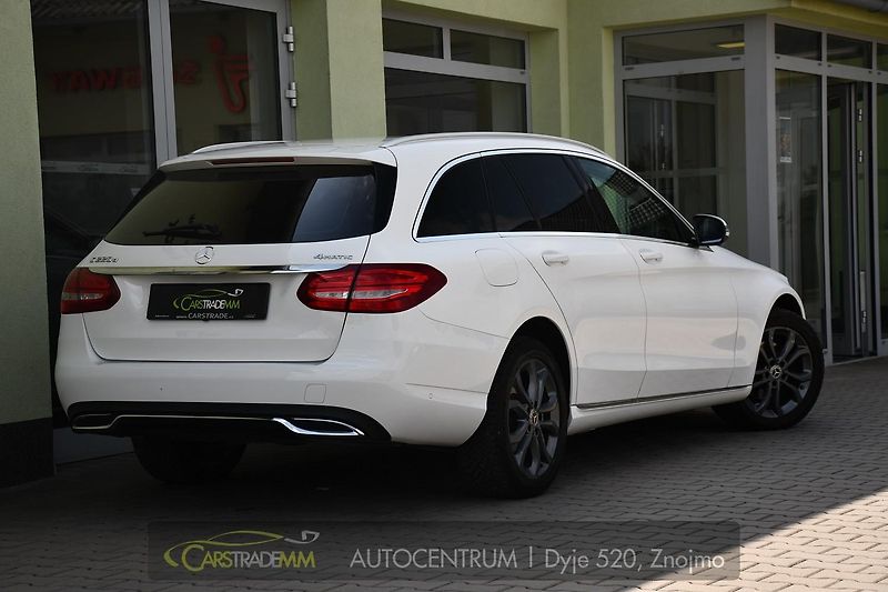 Mercedes-Benz Třídy C 220d 4MATIC ČR NAVI - fotka 4 z 34