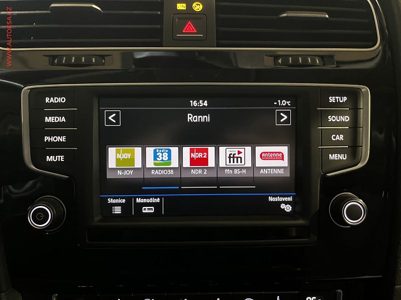 Volkswagen Golf (2016) 1.6 TDi, Allstar, DSG, bixen - fotka 11 z 16