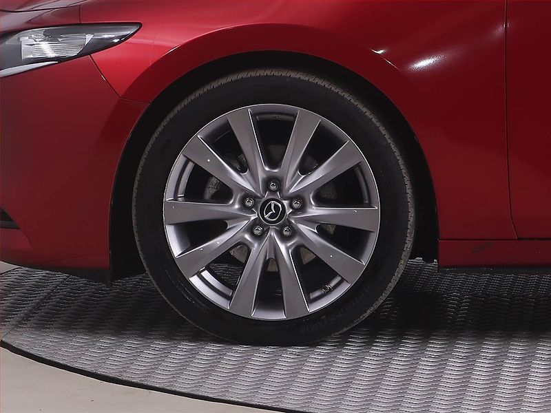 Mazda 3 (2019) 2.0 Skyactiv-G - fotka 15 z 20