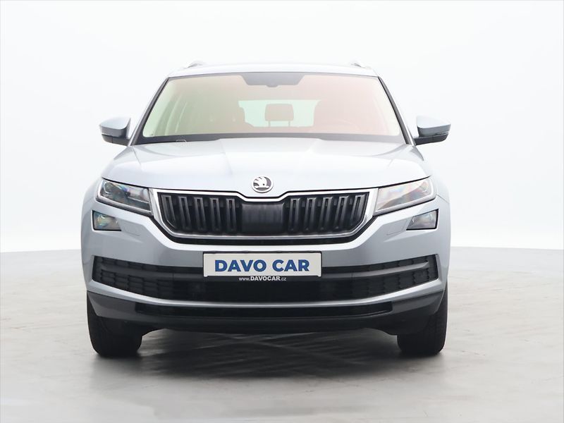 Škoda Kodiaq 2,0 TDI 140kW Style DSG 4x4 CZ - fotka 2 z 29