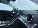 Mercedes-Benz Třídy C 220d 4MATIC AMG Style Edition - náhled 17