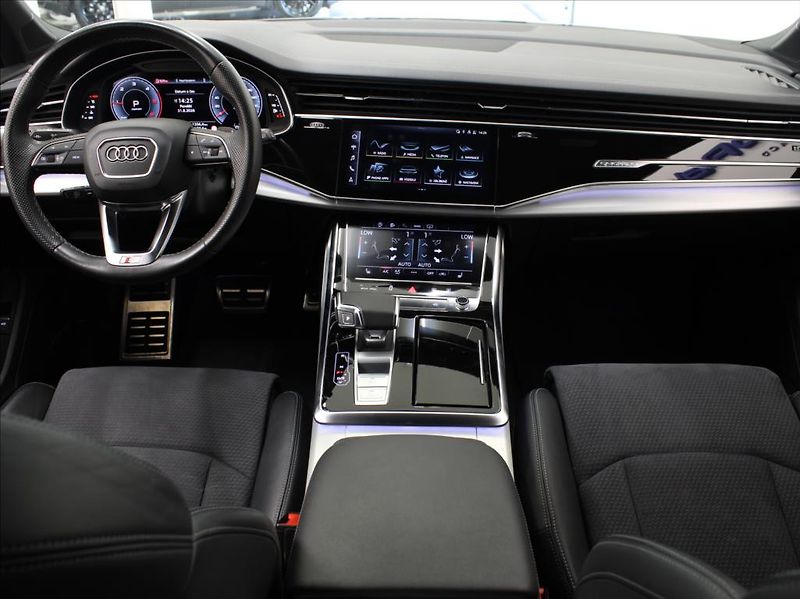 Audi Q7 3,0 50TDi S-Line 7-míst B&O ČR - fotka 9 z 31