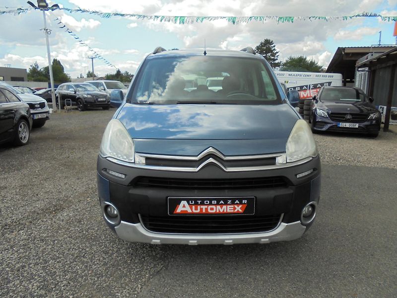 Citroën Berlingo (2013) 1.6 HDI- MULTISPACE- ČR - fotka 2 z 11