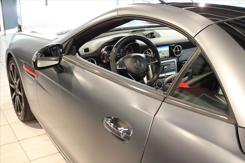 Mercedes-Benz SLC 43 AMG Roadster 287kW/Performa - fotka 11 z 35
