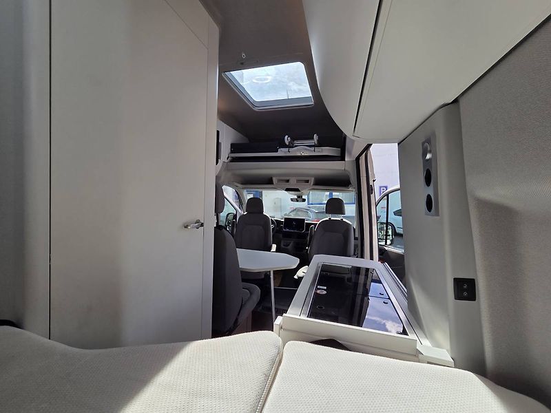 Volkswagen Ostatní Grand California 2.0 TDI DSG - fotka 33 z 70
