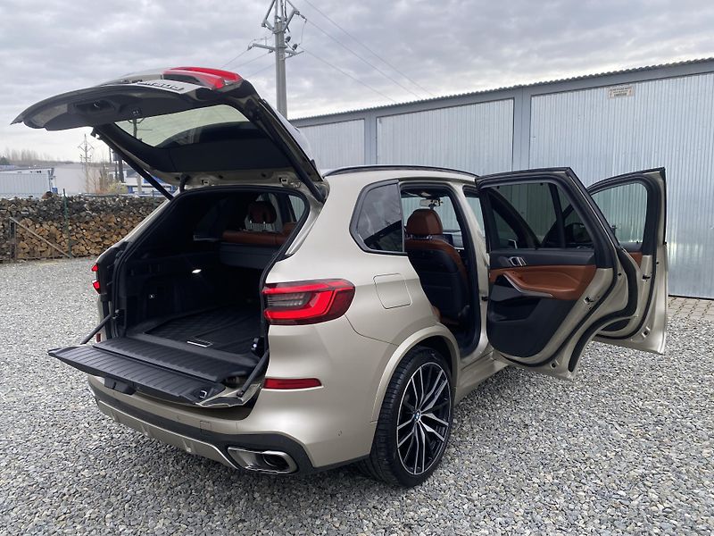 BMW X5 M50XD 4x4 400PS CZ DPH FULL 1A - fotka 142 z 171