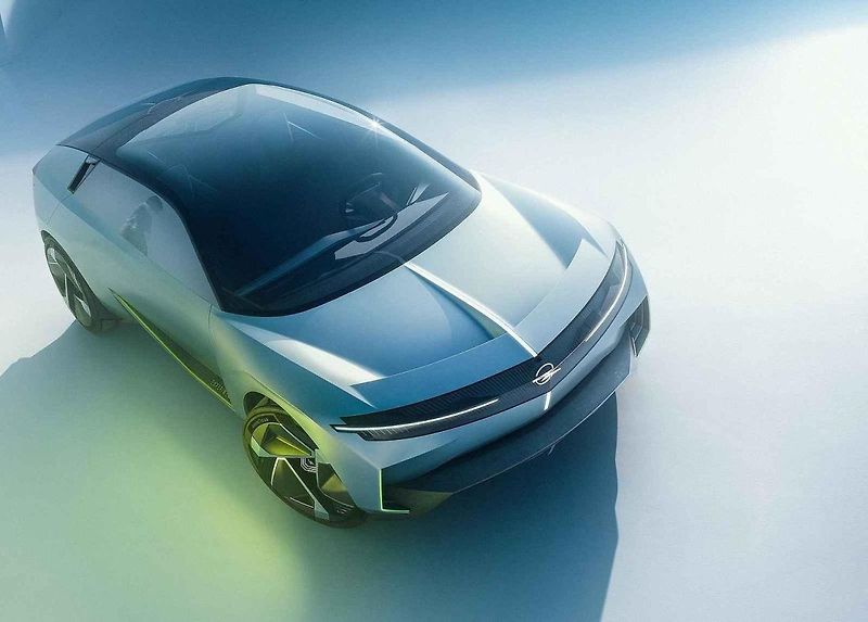 Opel pokračuje v elektrifikaci