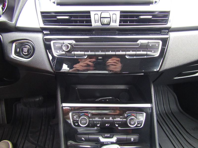 BMW Řada 2 (2019) GT 216D AUTOMAT - fotka 34 z 37