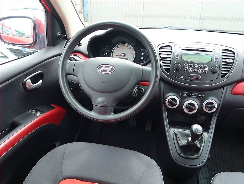 Hyundai i10 (2008) Classic 1.1, Serv.kniha, Tažné - fotka 7 z 15