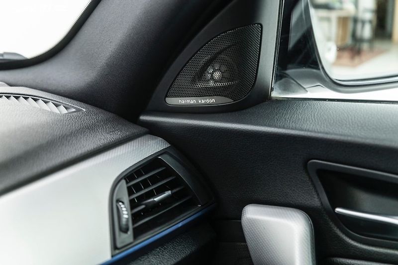 BMW Řada 2 M235i xDrive*Remus - fotka 40 z 40