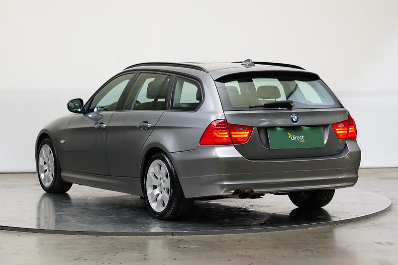 BMW Řada 3 - fotka 7 z 22